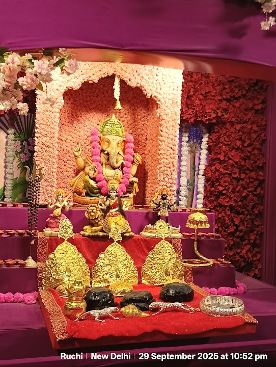 Maa Aadishakti Jhandewala Devi Mandir