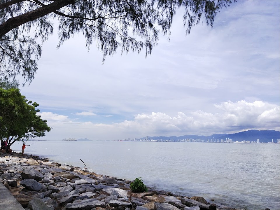 Pantai Robina
