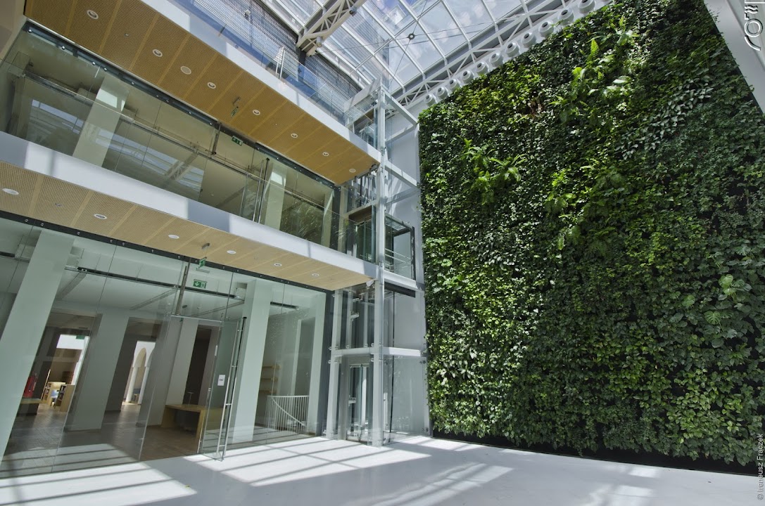 Warsaw Public Library