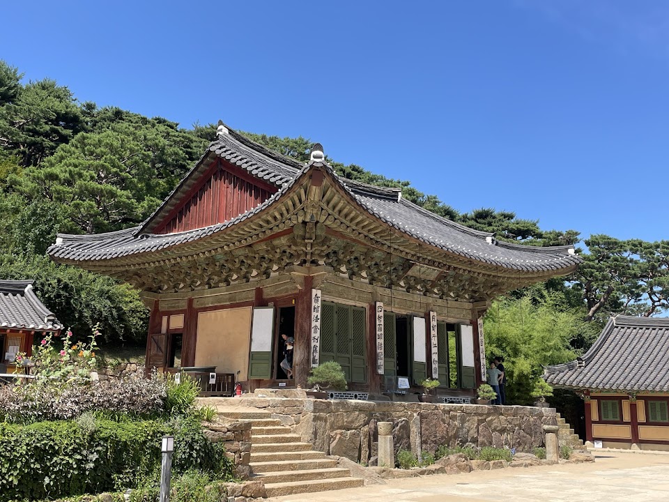 Jeondeungsa Temple