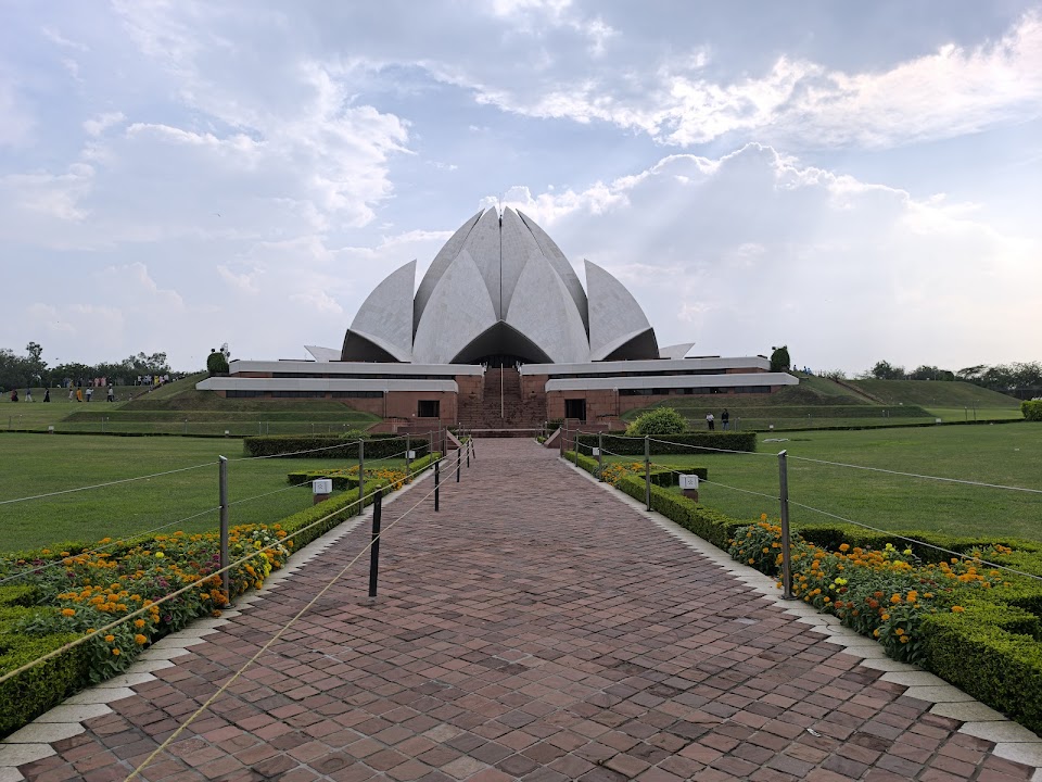Bahá’í Lotus Temple