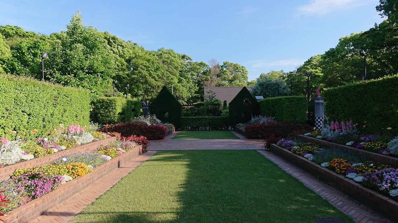 Oizumi Ryokuchi Park