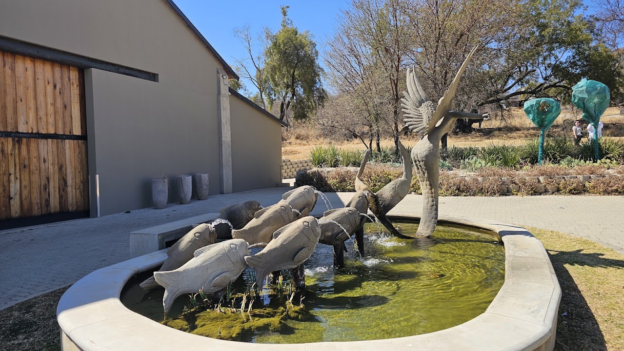 Cradle Moon Lakeside Game Lodge