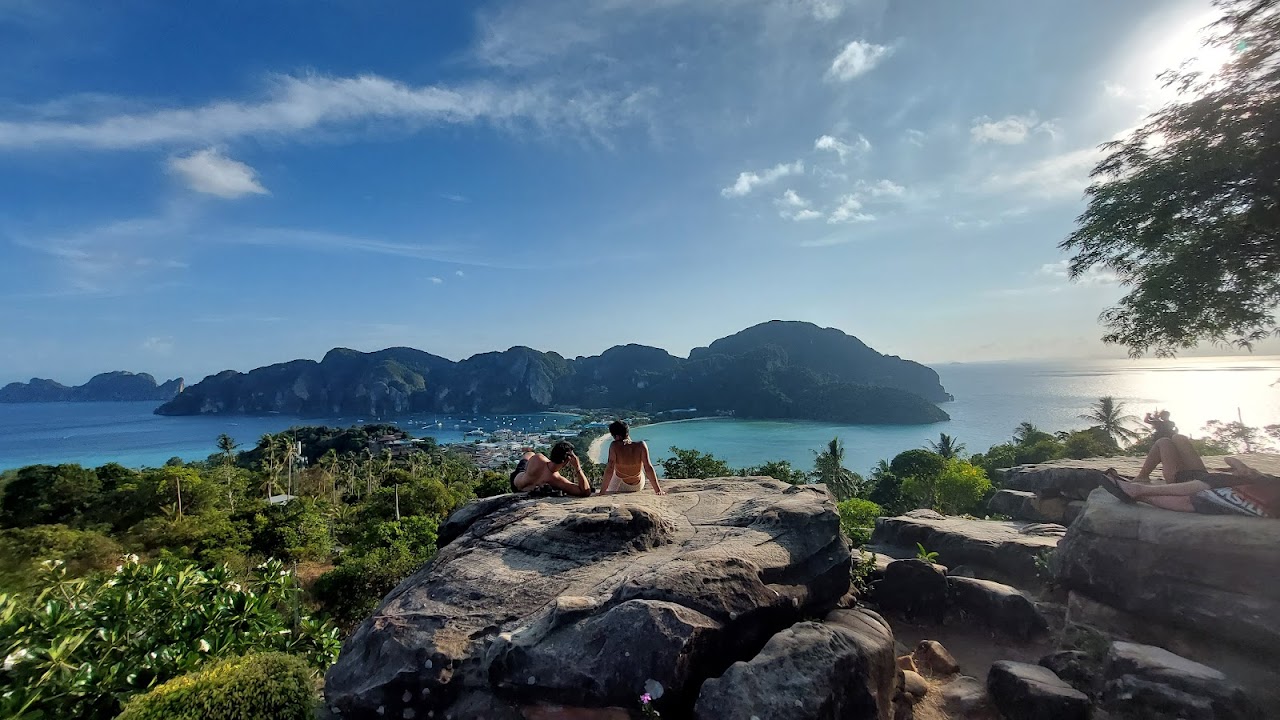 Phi Phi Viewpoint 2