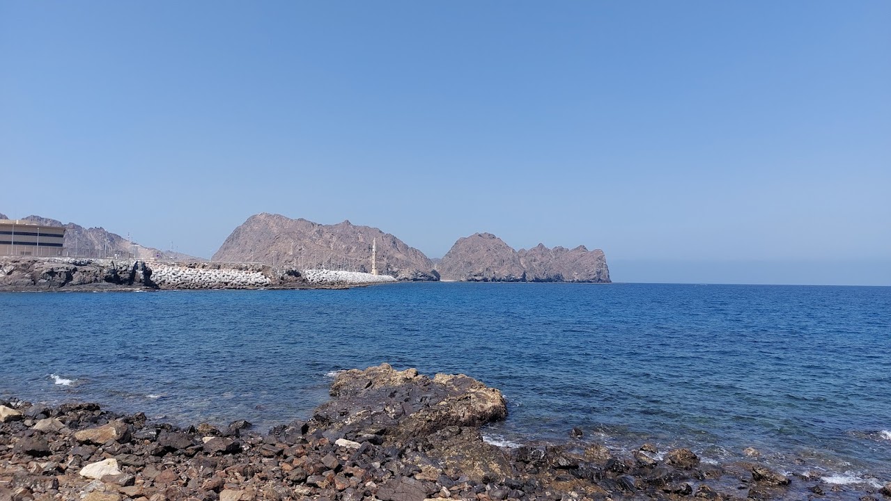 Haramil Beach | شاطئ حرامل