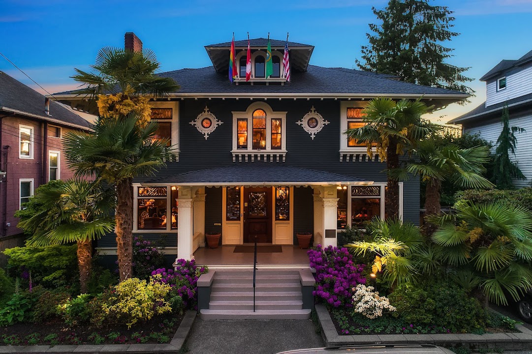 Seattle Gaslight Inn — Seattle experience