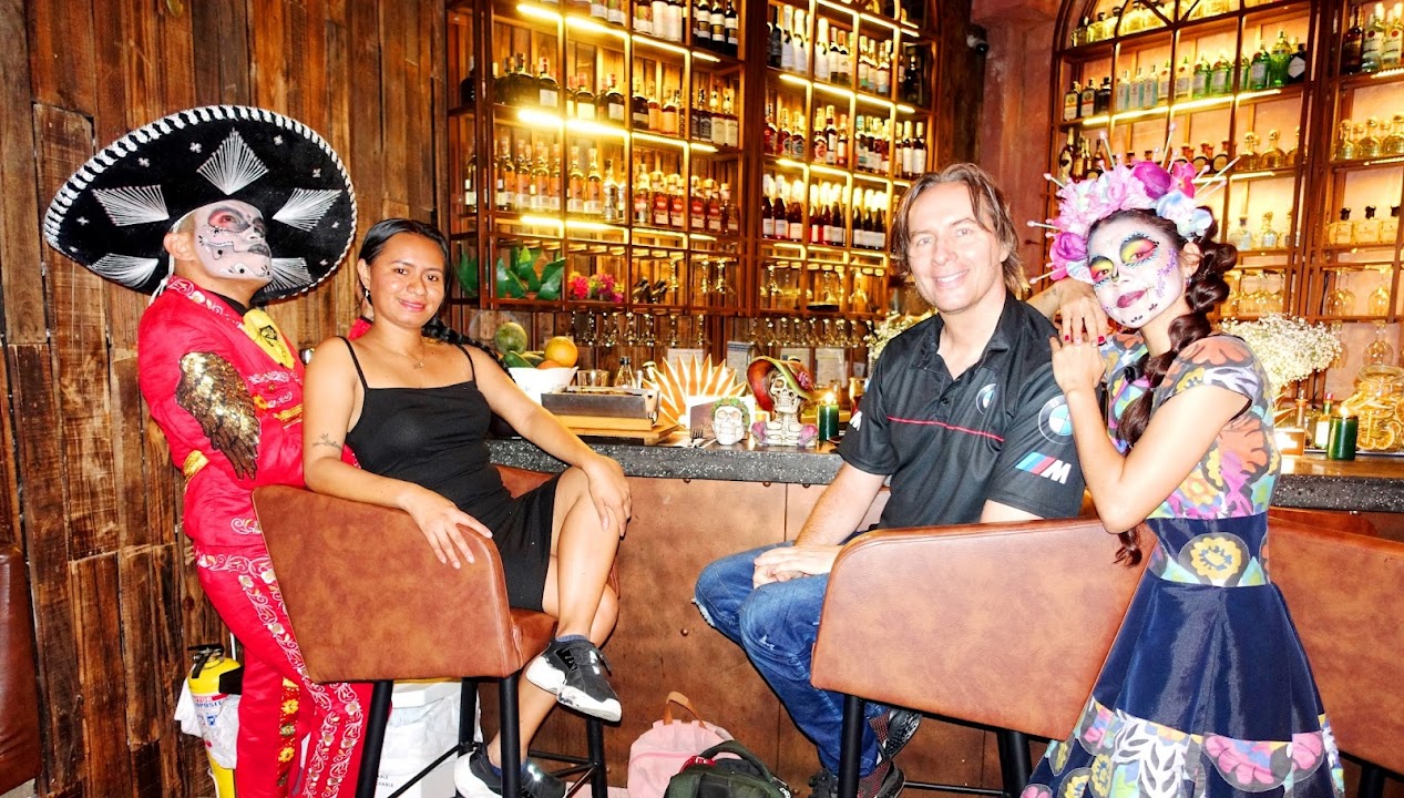 Dos Santos Cantina
