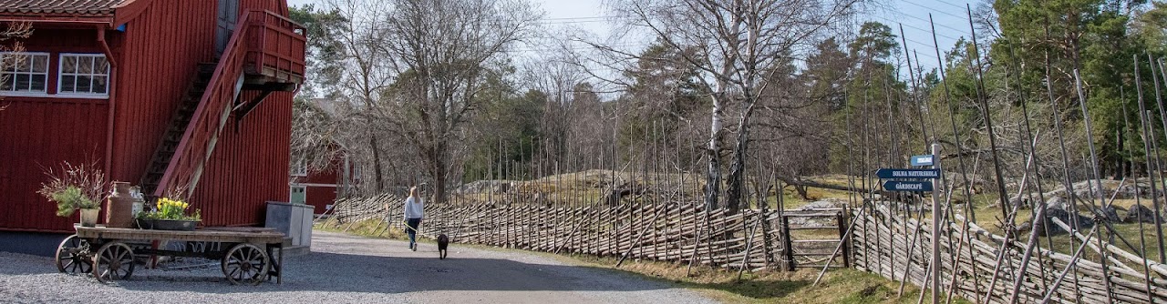 Överjärva gård