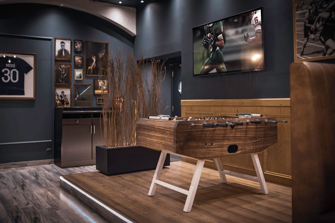 SEVEN Sports Lounge
