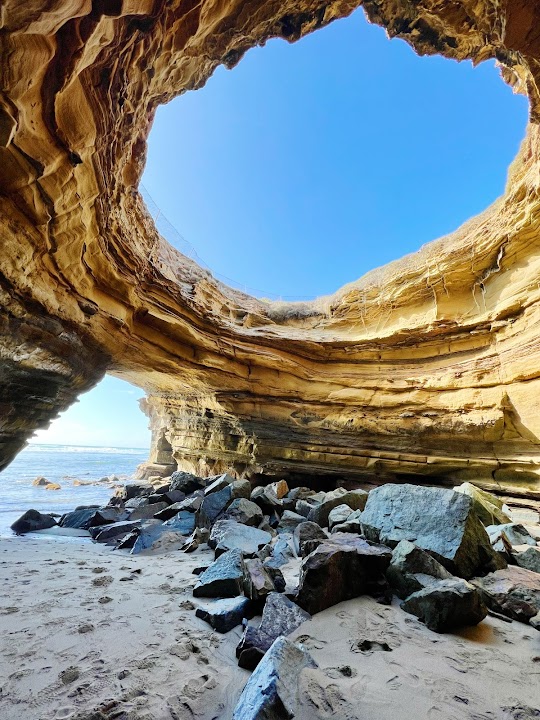 Luscomb's Point
