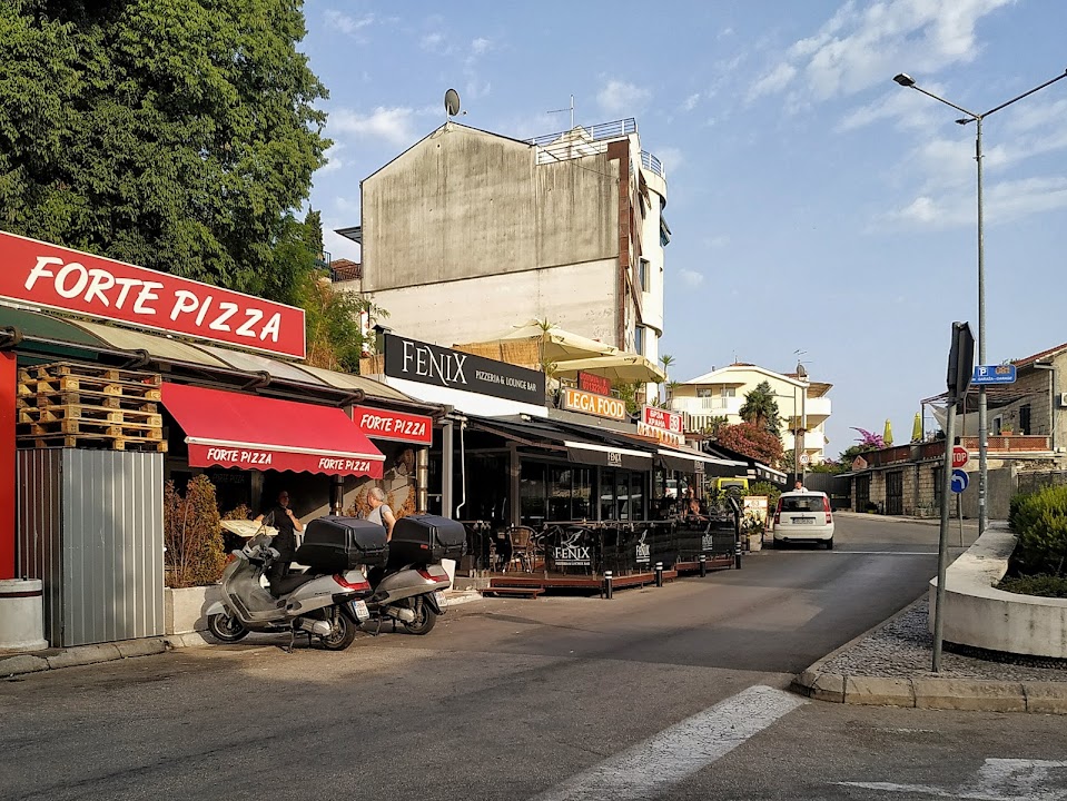 Pizzeria & lounge bar Fenix