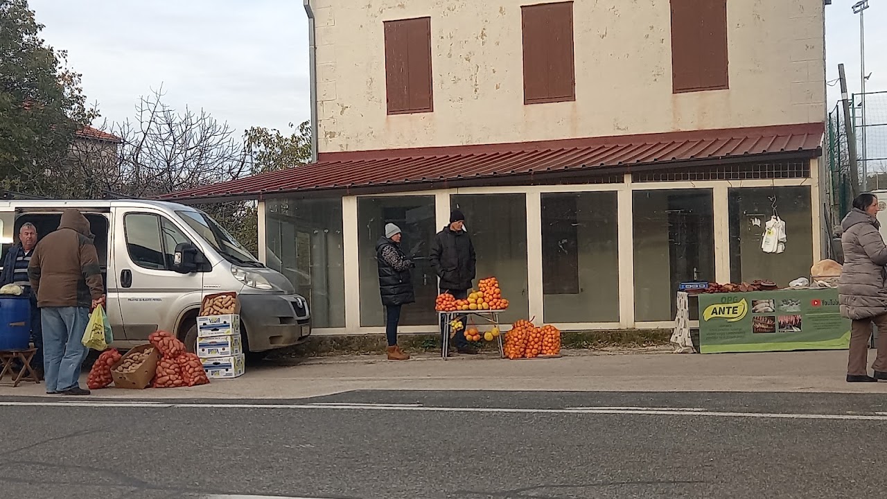 Zadvarje pazar