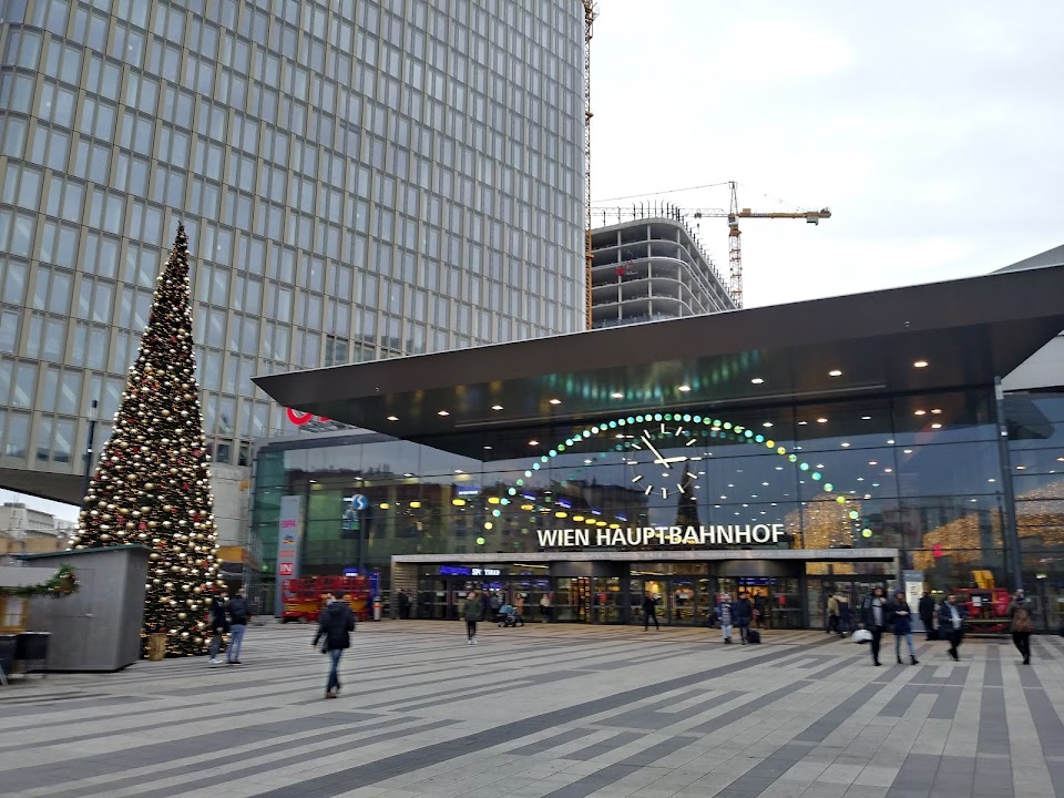 Südtiroler Platz - Hbf S+U