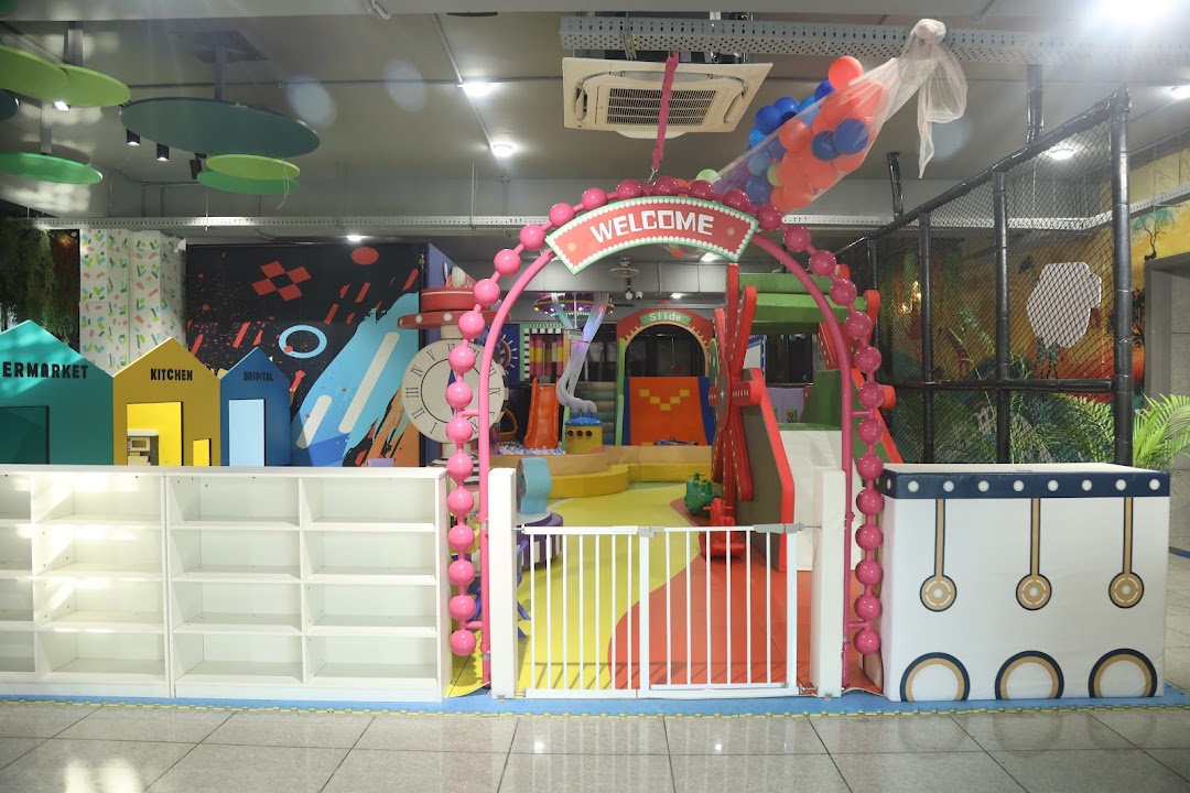 Poco Loco Kids Play Area in Pitampura Delhi