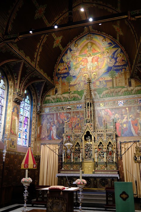 Basilica of the Holy Blood — Bruges experience