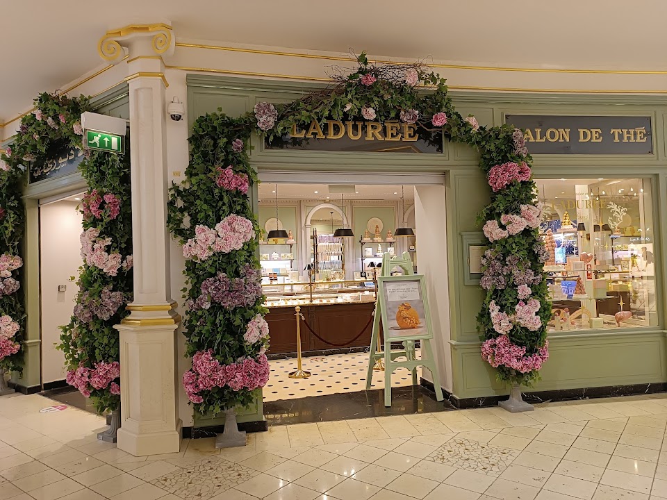 Villaggio Mall