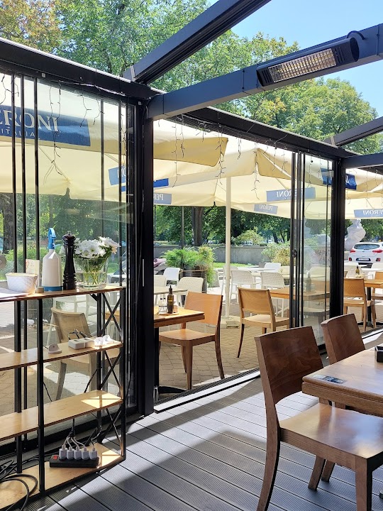 Si Ristorante & Cocktail Bar