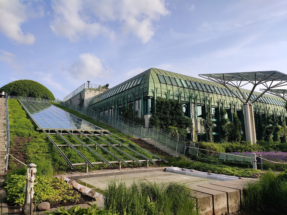Warsaw University Library Garden
