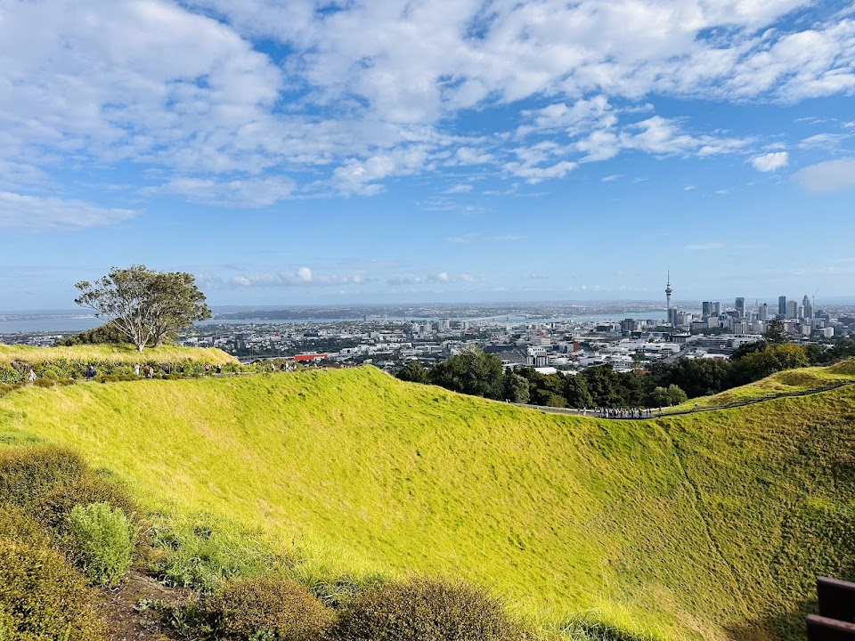 Maungawhau / Mount Eden