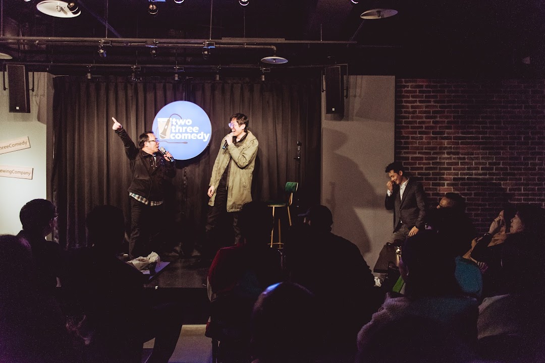 Two Three Comedy Club 23喜劇俱樂部