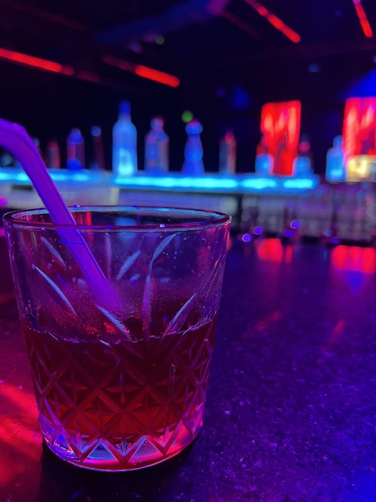 Kyra Club & Lounge