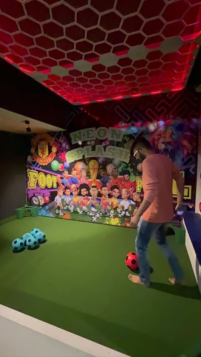 Neon Splash — Mumbai experience