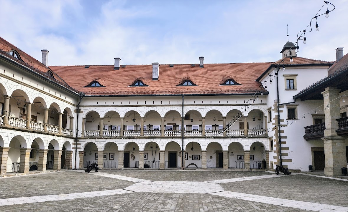 Niepołomice Castle