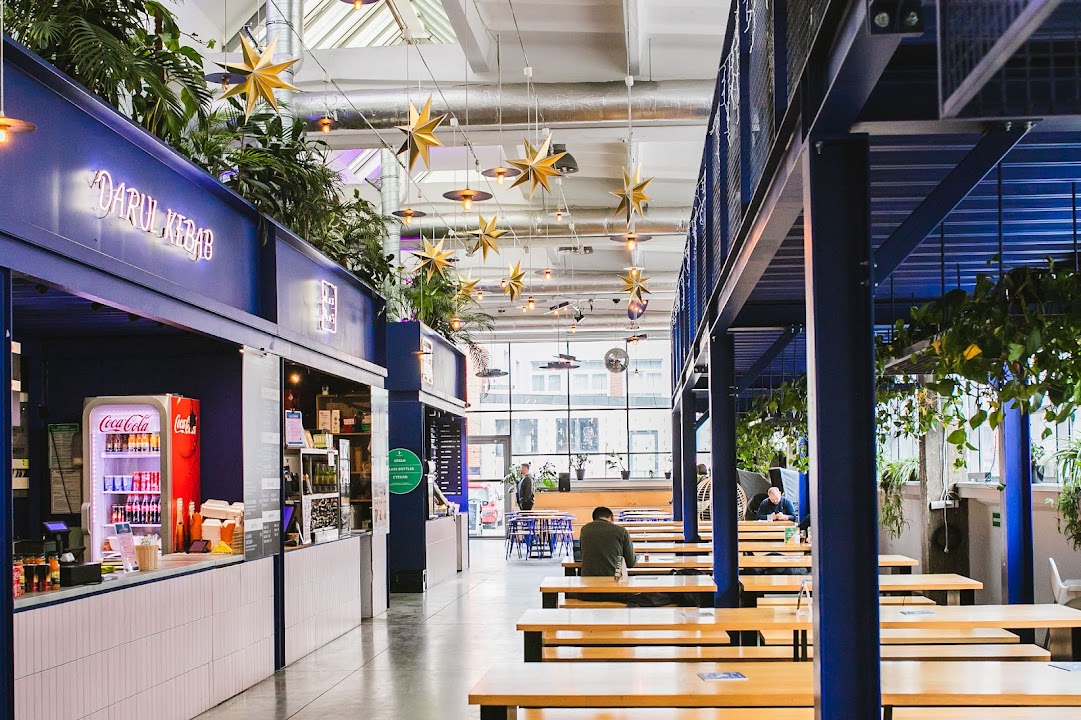 Hala Lipowa - Street Food / Craft Beers / Cocktail Bar