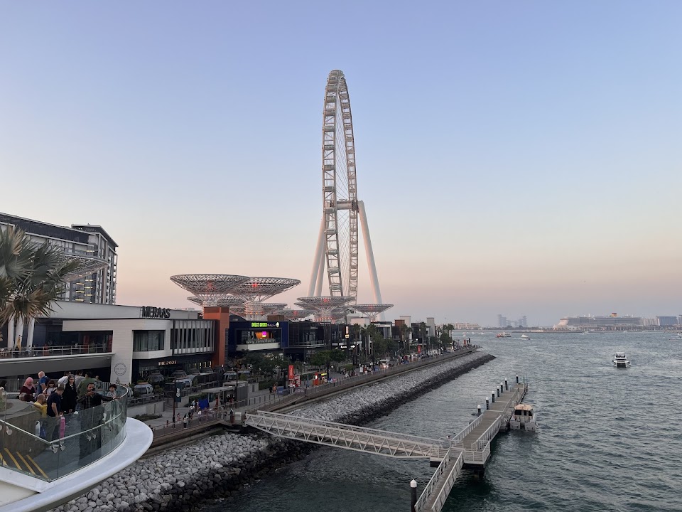 View Point • Bluewaters Plaza