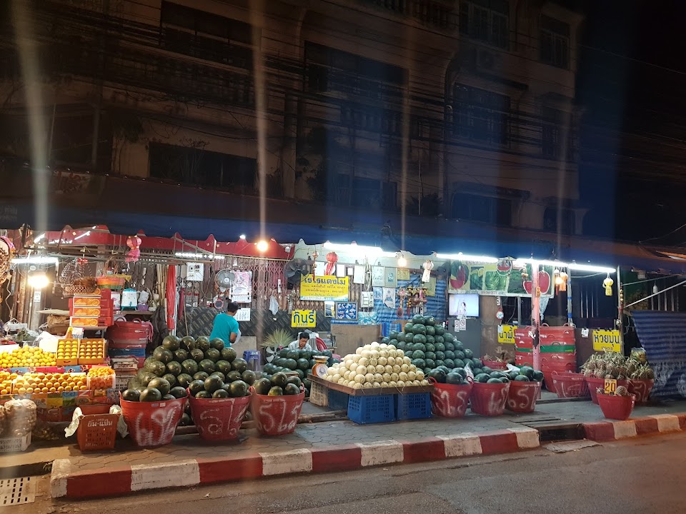 Mueang Mai Market