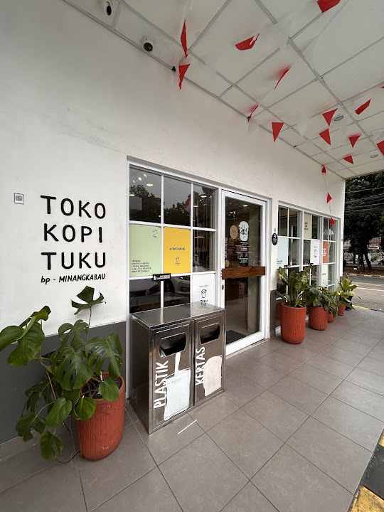 Toko Kopi TUKU - SPBU bp Minangkabau