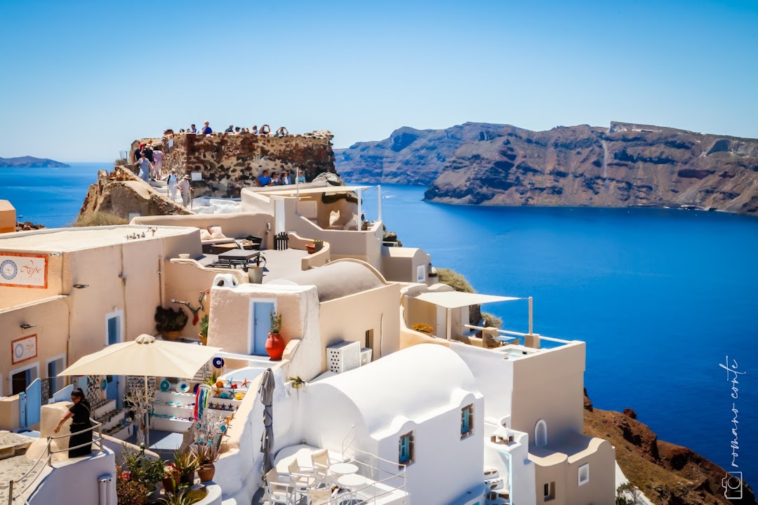 Castle of Oia — Santorini experience