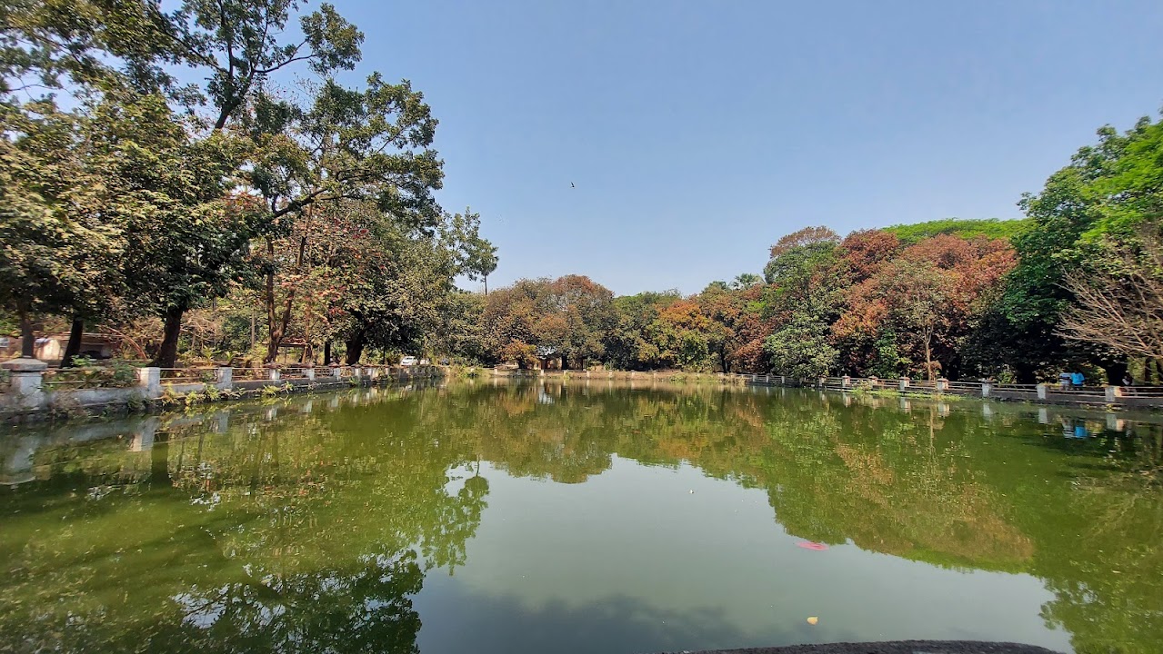 Aarey Picnic Point Pond