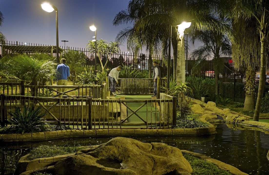 ADVENTURE GOLF - Stoneridge