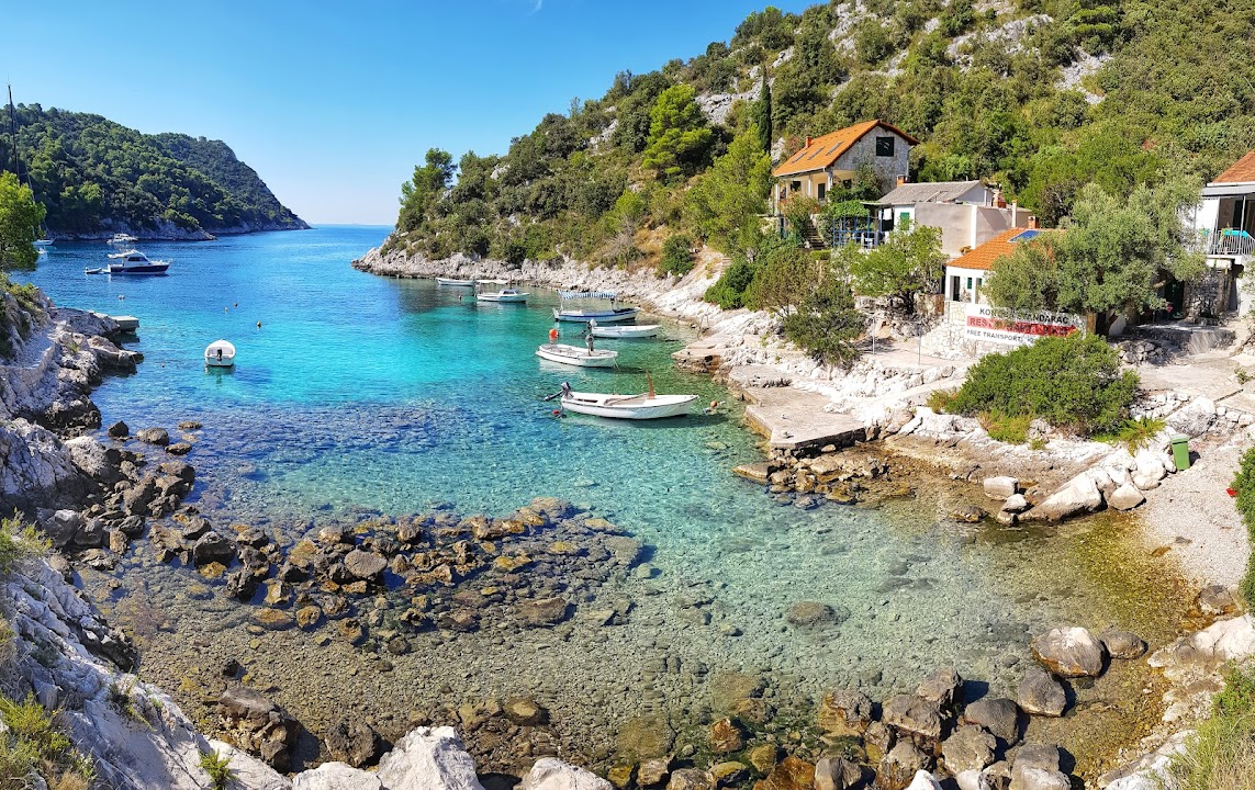 Stracinska Bay