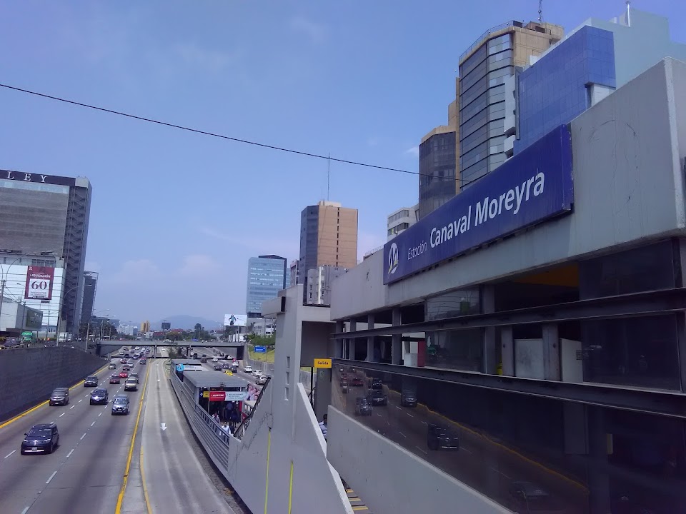 Estación Metropolitano Canaval y Moreyra