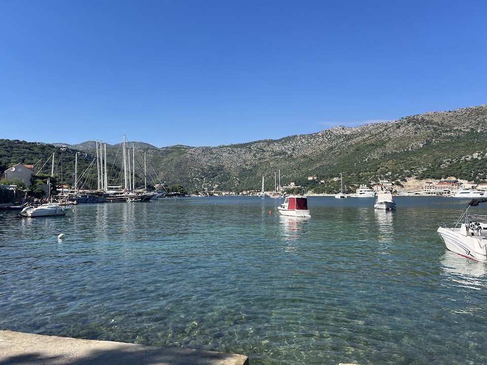 Zaton Harbour