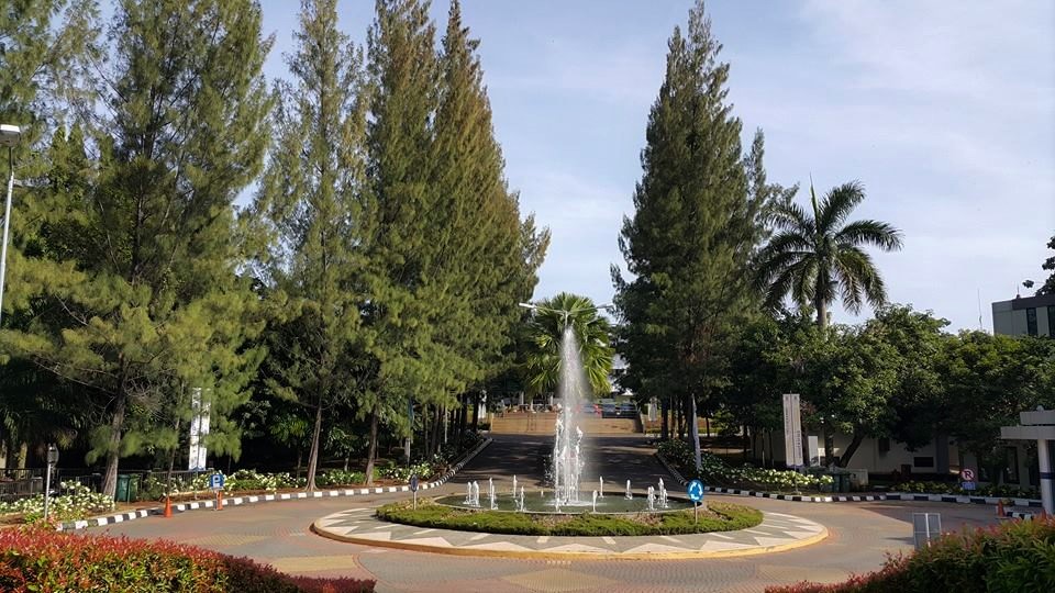 UTCC (Universitas Terbuka Convention Center)