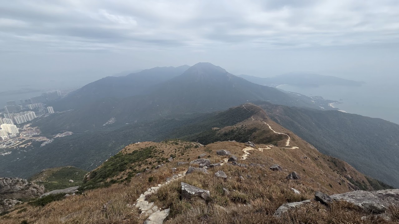 Lantau Peak (934m)