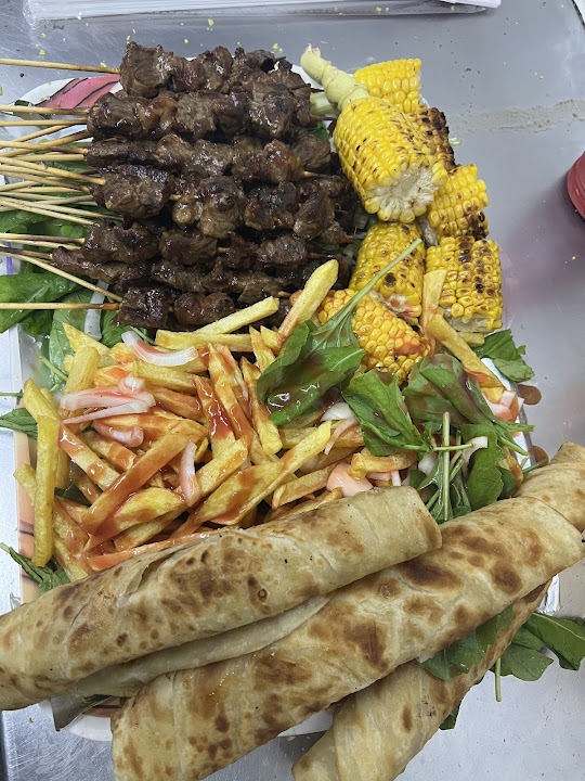 Swahili Cafe (street food)