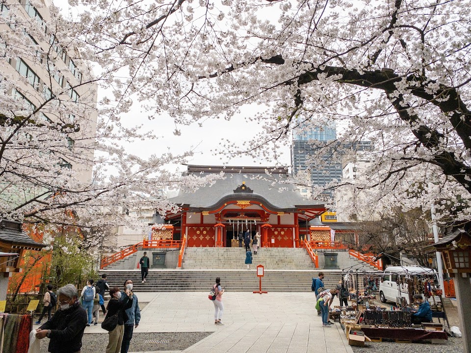 Hanazono Shrine