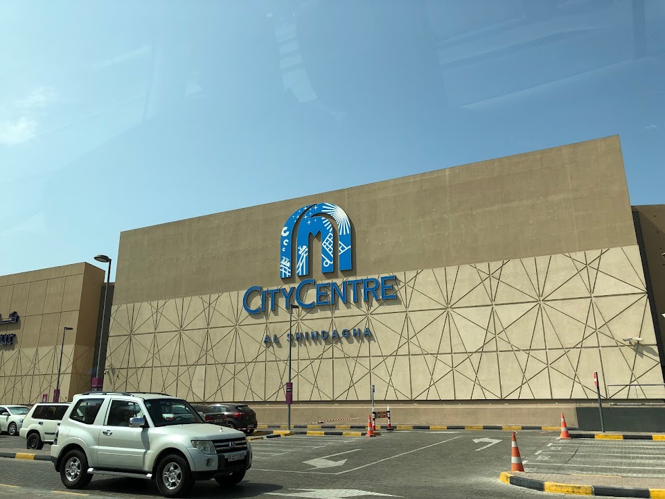 Carrefour Hypermarket