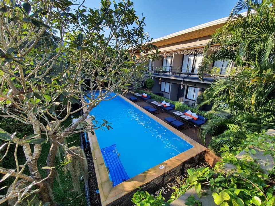 Cool Downs Resort ที่พักแม่ริม ม่อนแจ่ม เด็กพักฟรี Pet Friendly สระว่ายน้ำ & ซาวน่า