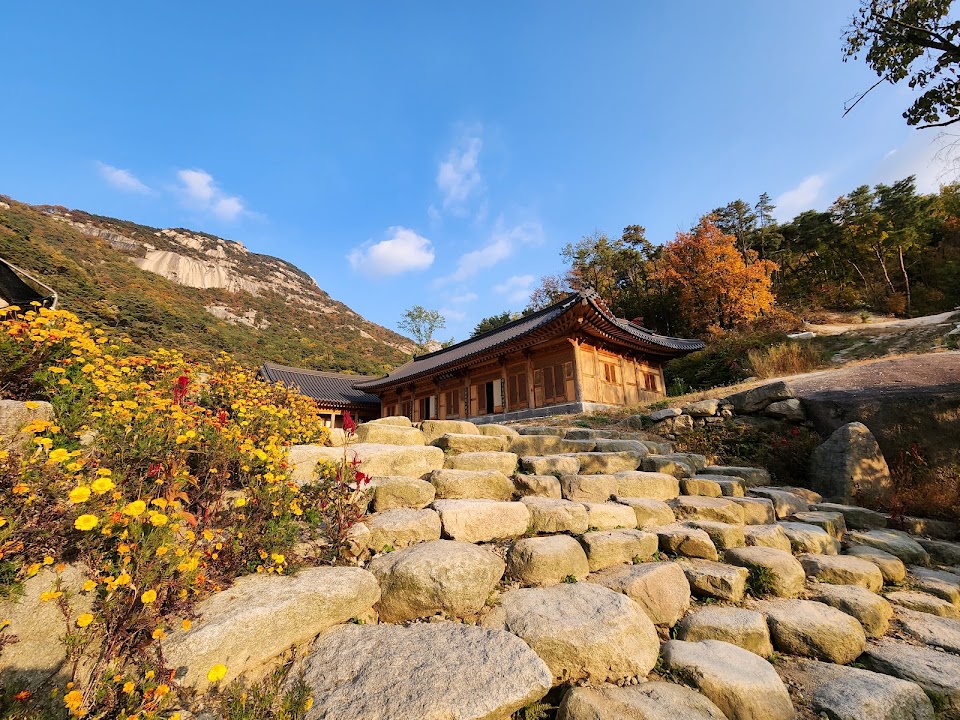 Bukhansanseong Valley Trail Entrance