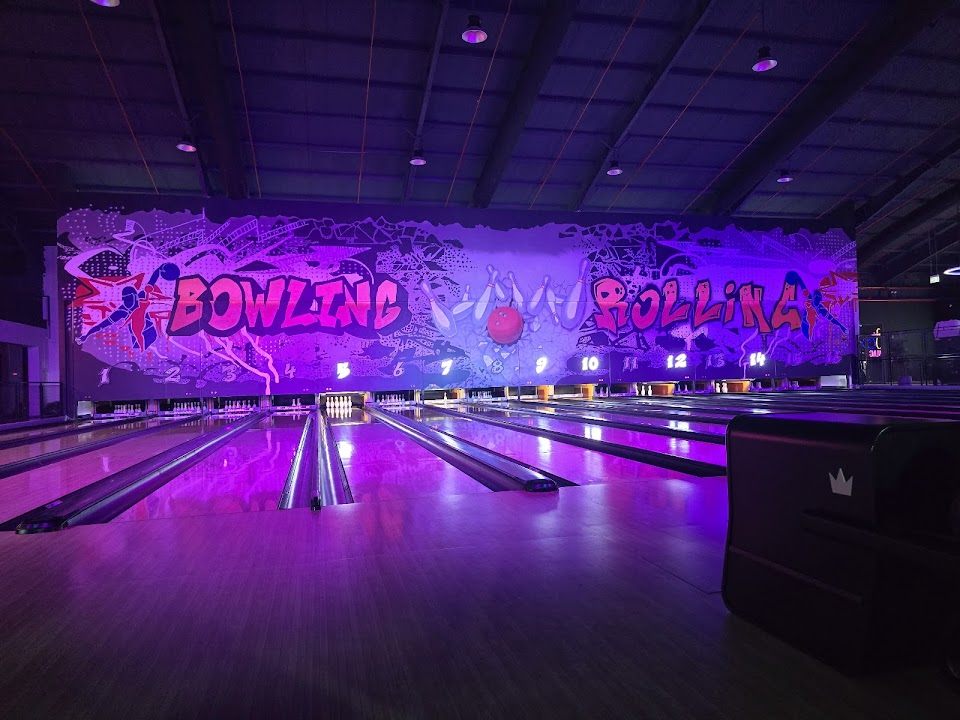 H Bowling Center