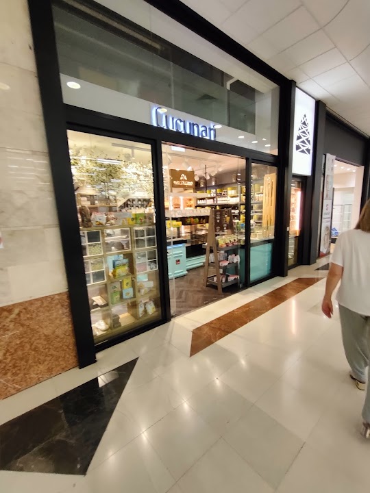 AVENUE Mall
