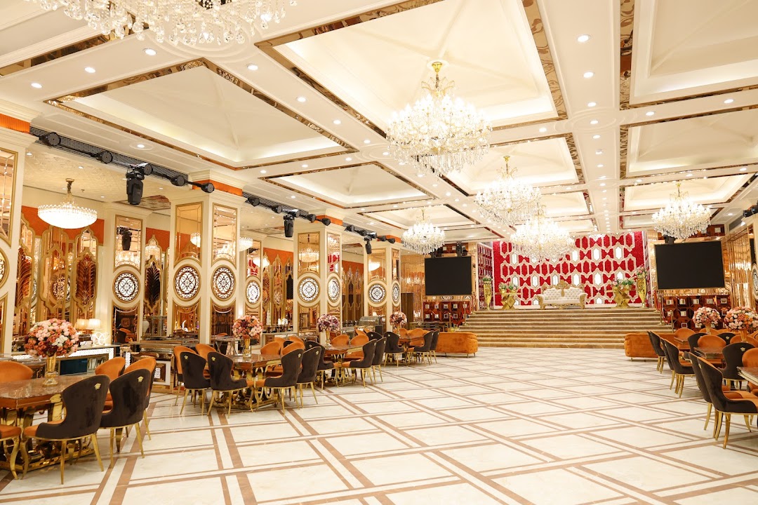 The Gracious Banquets, Naraina