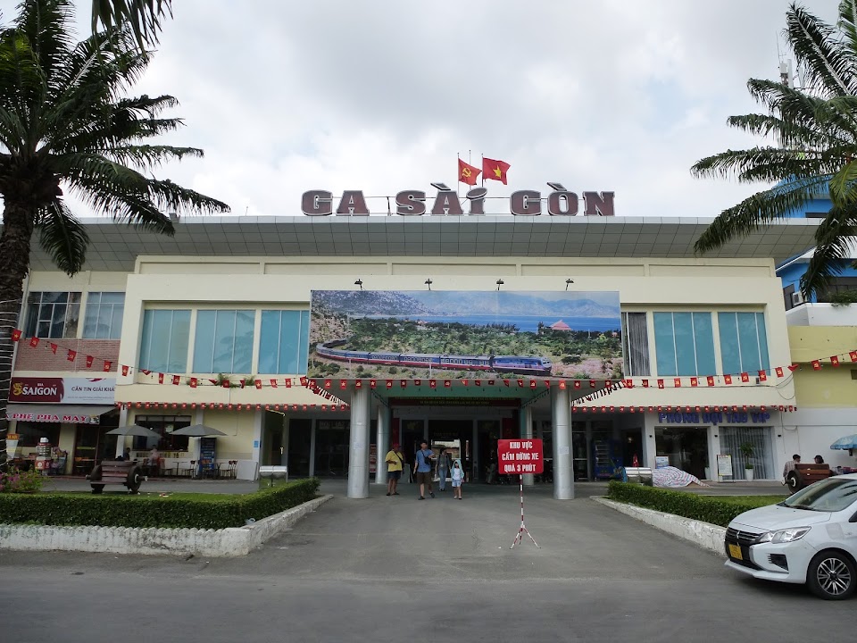 GA SÀI GÒN - CỔNG CHÍNH
