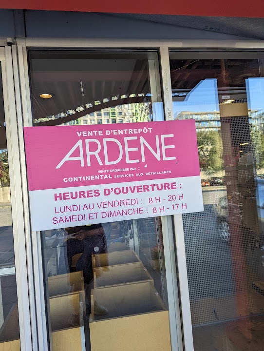 The Famous Ardene Warehouse Sale