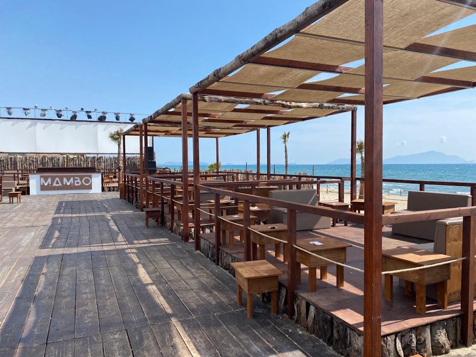 Mambo Beach Club